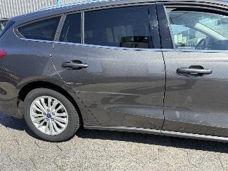 Ford Focus Wagon 1.0 EcoBoost Active Business picture 4