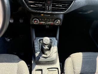 Ford Focus Wagon 1.0 EcoBoost Active Business picture 21