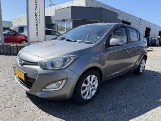 Auto incidentate Hyundai I-20 1.2i i-Deal 2013/4