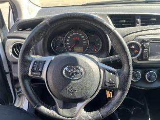 Toyota Yaris 1.0 VVT-i Aspiration picture 18