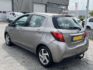 Toyota Yaris 1.5 Hybrid Lease picture 6