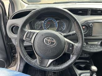 Toyota Yaris 1.5 Hybrid Lease picture 14