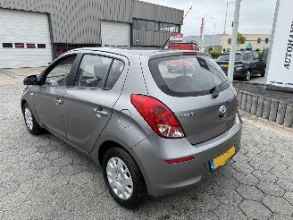 Hyundai I-20 1.2i First Edition picture 7