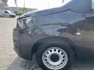 Peugeot e-Partner 136 L1 50 kWh picture 10