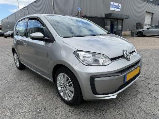 Volkswagen Up! 1.0 BMT move up! picture 3