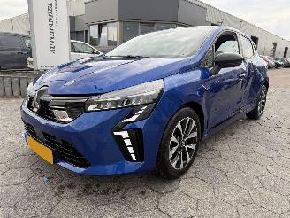Damaged car Mitsubishi Colt 1.0T MT Intense 2024/3