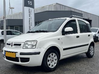 Vaurioauto  passenger cars Fiat Panda 1.2 Edizione Cool 2010/10