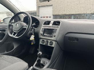 Volkswagen Polo 1.2 TSI Highline picture 12