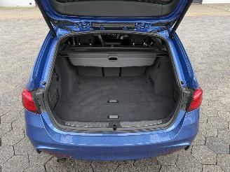 BMW 3-serie Touring 318i M Sport picture 10