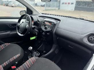 Citroën C1 1.0 VTi Feel picture 10