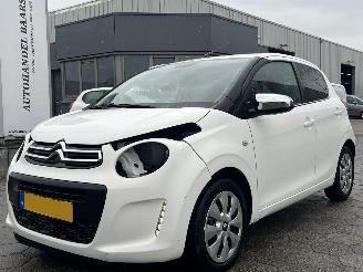 Vaurioauto  passenger cars Citroën C1 1.0 VTi Feel 2021/2