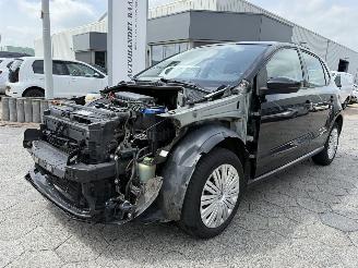 skadebil auto Volkswagen Polo 1.4-16V Comfortline 2012/9