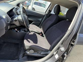 Mitsubishi Space-star 1.2 Intense+ picture 9
