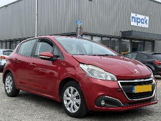 Peugeot 208 1.2 PureTech Blue Lion picture 3