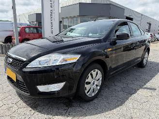 Unfallwagen Ford Mondeo 1.6-16V Trend 2009/3
