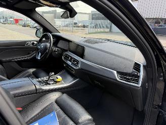 BMW X5 xDrive45e AUTOMAAT High Executive picture 16