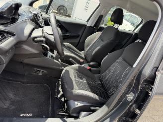 Peugeot 208 1.0 PureTech Access picture 9