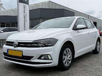 Vaurioauto  passenger cars Volkswagen Polo 1.0 TSI Comfortline 2019/1