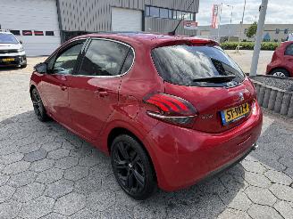 Peugeot 208 1.2 PureTech GT-line picture 6