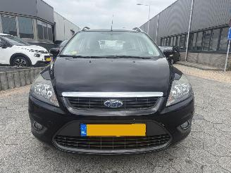 Ford Focus Wagon 1.6 Comfort picture 2