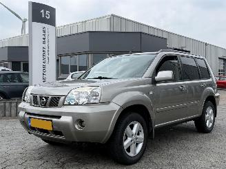Vaurioauto  passenger cars Nissan X-Trail 2.0 Columbia 2wd 2008/3