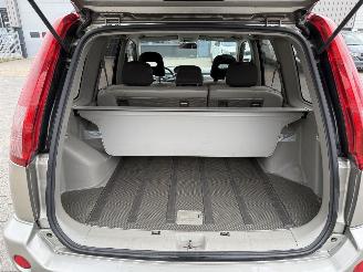 Nissan X-Trail 2.0 Columbia 2wd picture 9