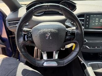 Peugeot 308 1.2 PureTech GT-line picture 18