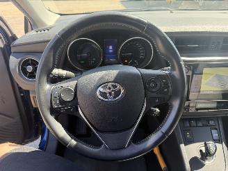 Toyota Auris 1.8 Hybrid Business Plus picture 18