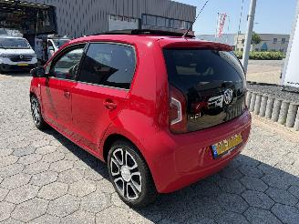Volkswagen Up! 1.0 high up! picture 6