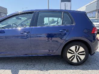 Volkswagen e-Golf e-Golf picture 9