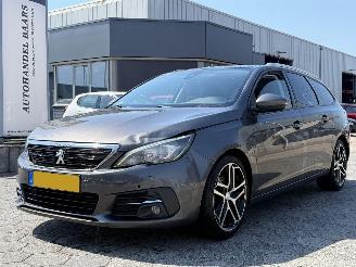 krockskadad bil auto Peugeot 308 SW 1.6 BlueHDI Blue Lease Executive 2017/9