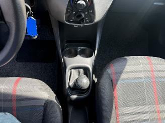 Peugeot 108 1.0 e-VTi Active picture 21