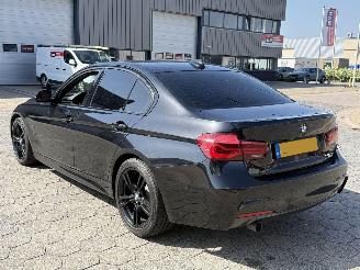 BMW 3-serie 318i Edition M Sport Shadow High Executive picture 6