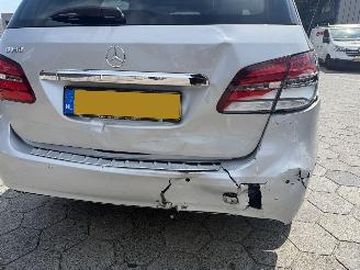 Mercedes B-klasse 180 Ambition AUTOMAAT picture 9