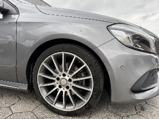 Mercedes A-klasse A180 AMG PANO AUTOMAAT picture 22