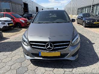 Mercedes B-klasse 180 AUTOMAAT Ambition picture 2