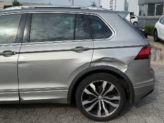 Volkswagen Tiguan 1.4 TSI R-LINE AUTOMAAT PANO ACT Connected Series picture 10