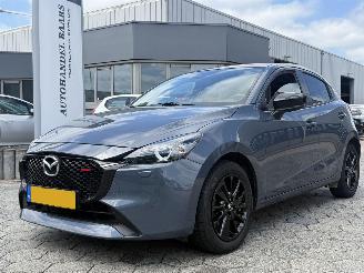 Damaged car Mazda 2 1.5 e-SkyActiv-G 90 Homura 2023/4