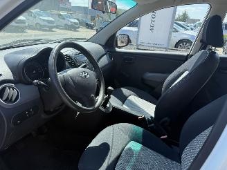 Hyundai I-10 1.1 Pure picture 13