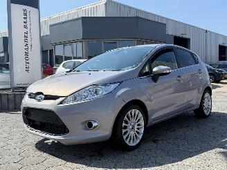 Schadeauto Ford Fiesta 1.4 Ghia AUTOMAAT 2011/4