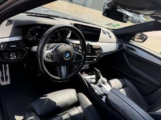 BMW 5-serie Touring 530e Business Edition Plus picture 18