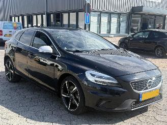 Volvo V-40 2.0 D3 Business Sport AUTOMAAT PANO picture 3