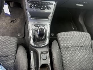 Opel Astra 1.0 Online Edition picture 22