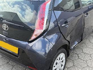Toyota Aygo 1.0 VVT-i x-nav picture 6