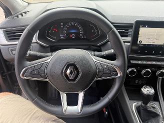 Renault Captur 1.3 TCe 140 Intens picture 15