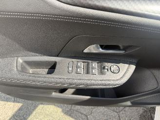 Opel Mokka-E Electric Long Range Ultimate 54 kWh picture 16