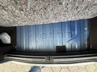 Dacia Duster 1.0 TCe Bi-Fuel Prestige picture 9