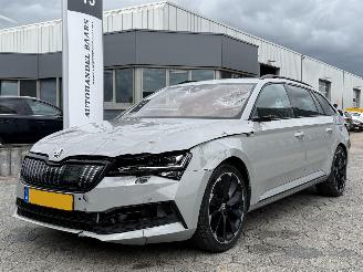 Coche accidentado Skoda Superb Combi 1.4 TSI iV Business Edition 2021/3