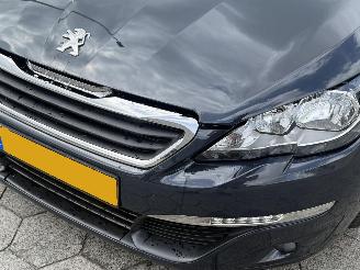 Peugeot 308 SW 1.2 PureTech Style picture 9