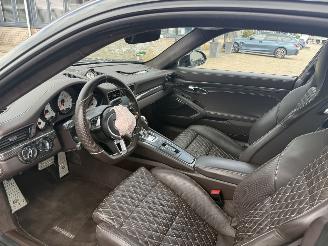 Porsche 911 3.8 Turbo S PANO 581PK!! picture 12